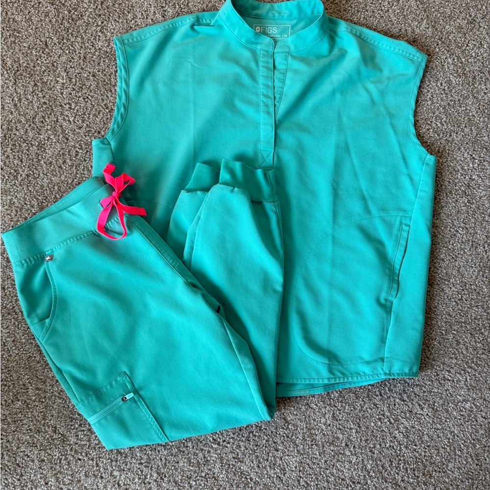 Figs Green and Pink Two-Piece Set with Sleeveless Top